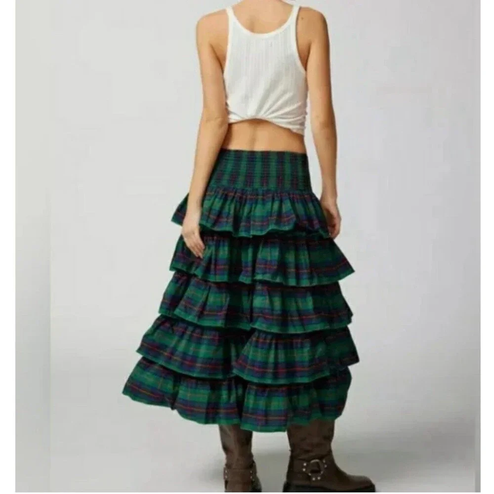 Urban Outfitters Midi Skirt Rainee Tiered Green Plaid Preppy Vacay Small New
